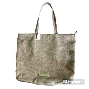 NEW YORK & COMPANY NWT! Faux‎ Snakeskin Tote Taupe Handles/Zippers/Compartments
